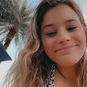 Meet your Posher, Alina